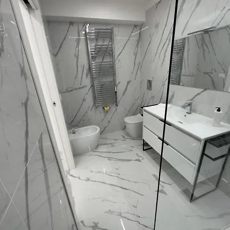 White Elegance Luxury B&B Caserta Exterior photo