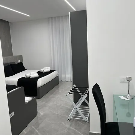 White Elegance Luxury B&B Caserta Exterior photo