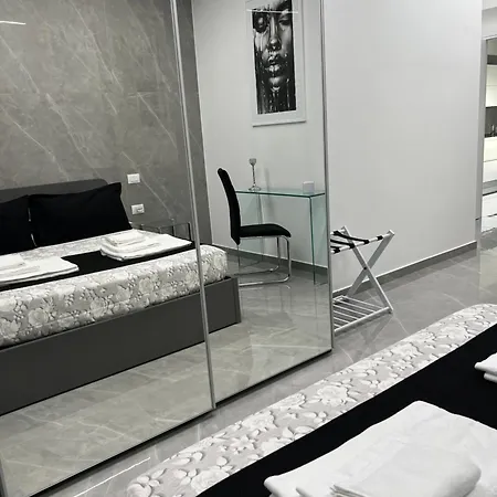 White Elegance Luxury B&B Caserta Exterior photo