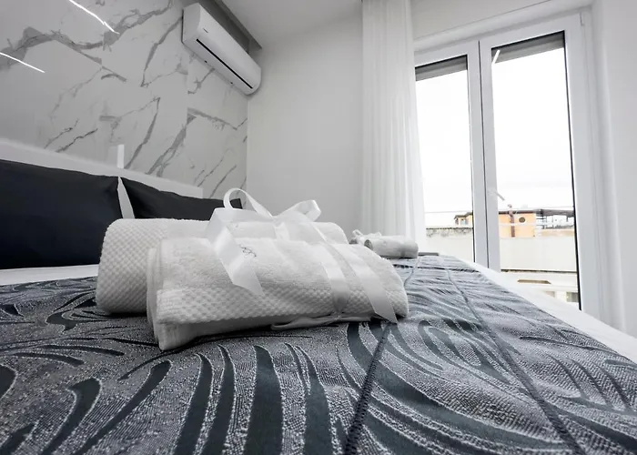 White Elegance Luxury B&B Caserta