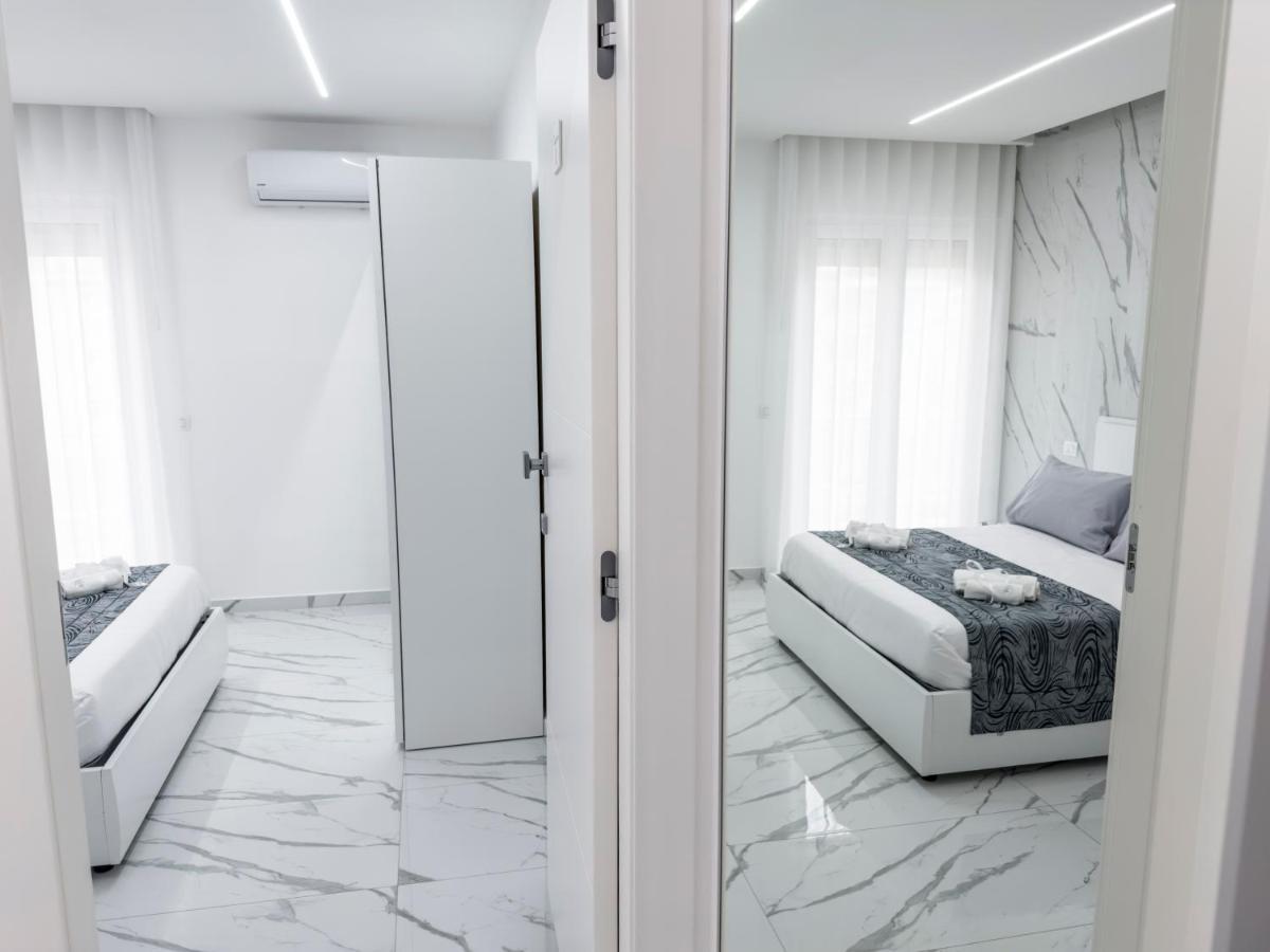 White Elegance Luxury Frühstückspension Caserta