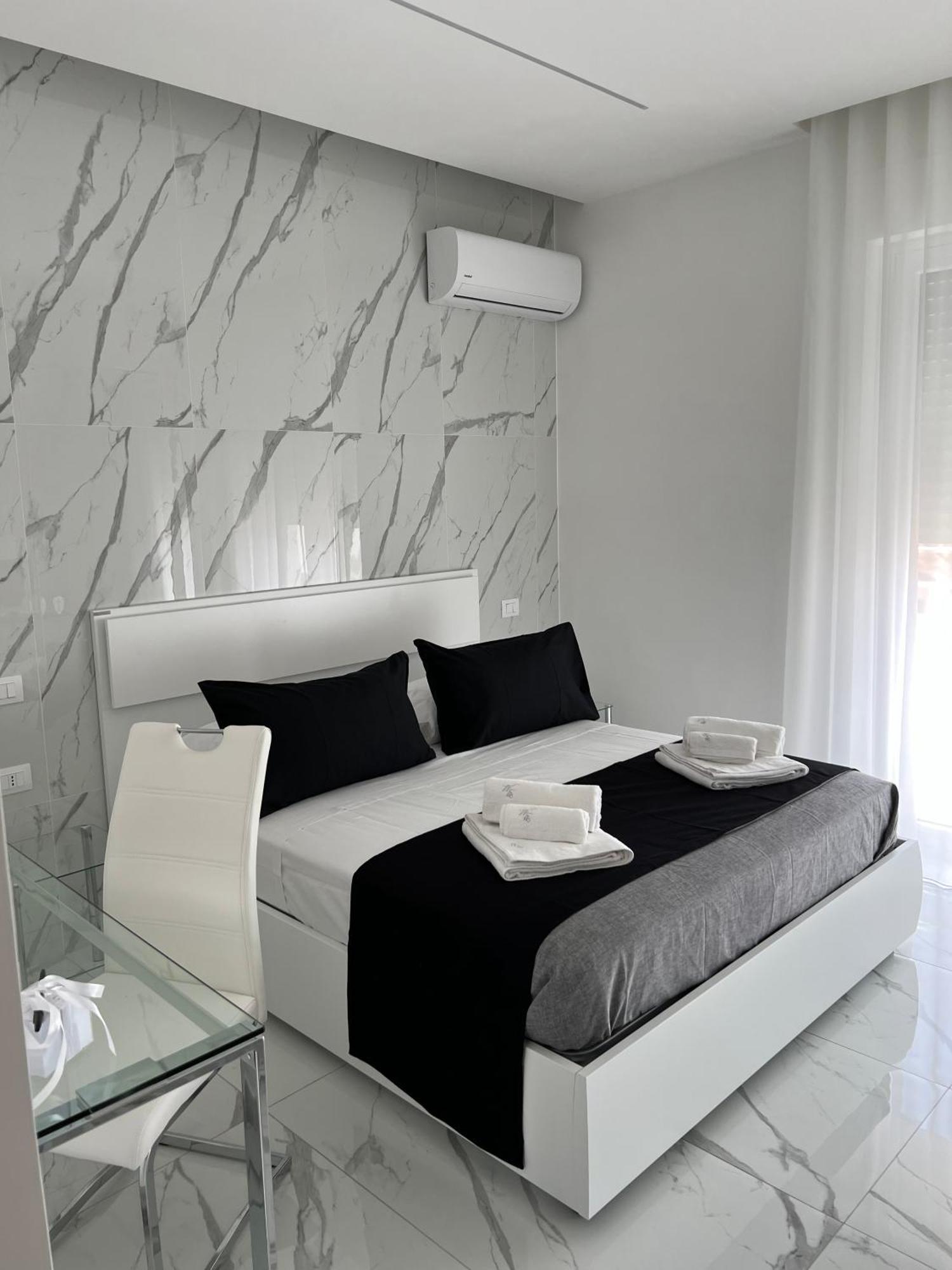 White Elegance Luxury