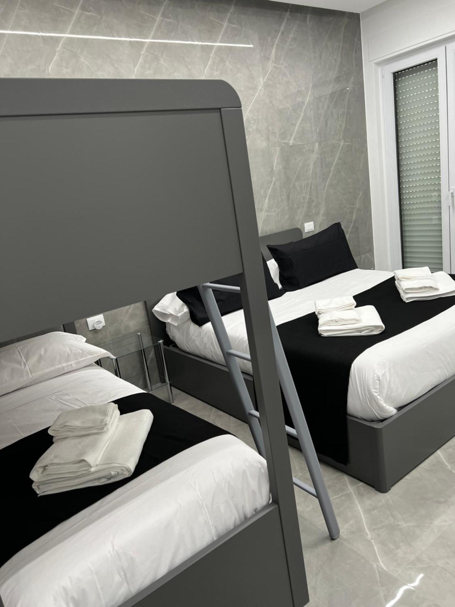 White Elegance Luxury Caserte