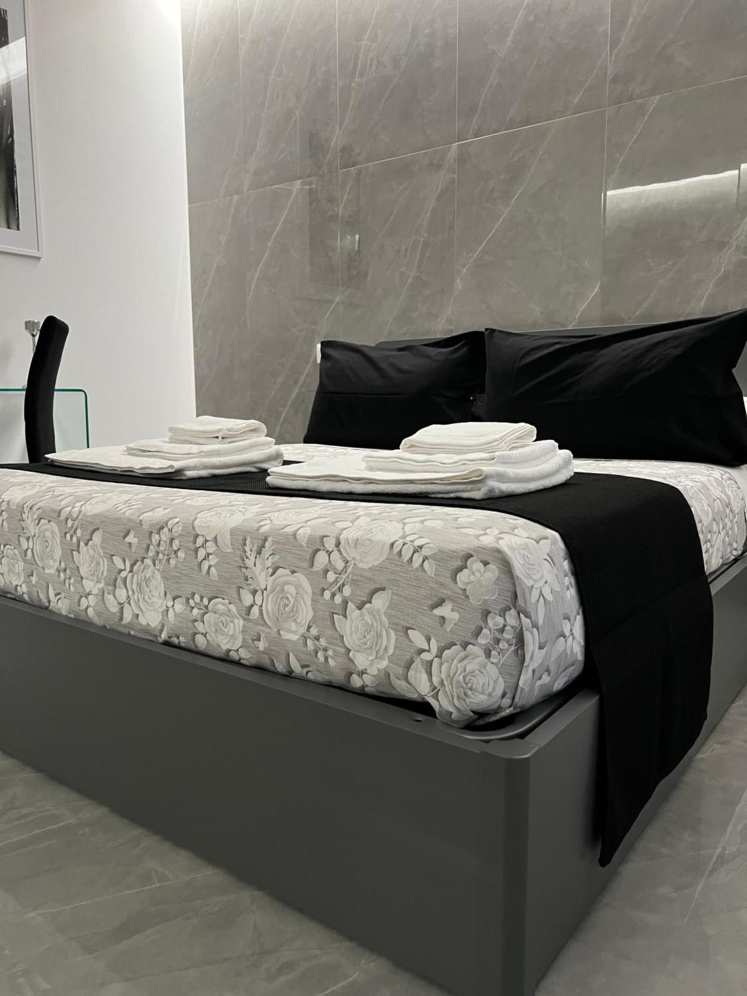 White Elegance Luxury *